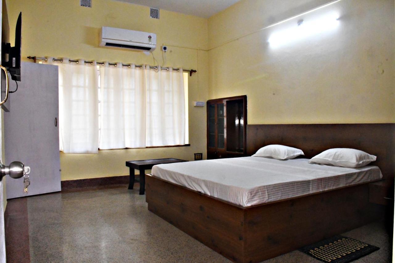 Jhargram Eshani Hotels And Guest House Exteriér fotografie